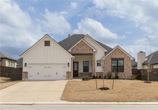 4330 Fox River Lane, Bryan, TX 77802
