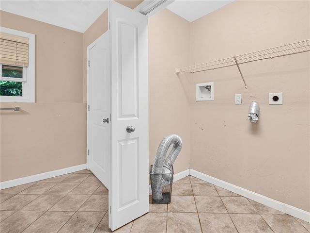 35 Doe Crossing Drive, Burrillville, RI 02859