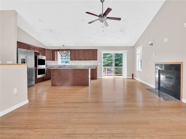 35 Doe Crossing Drive, Burrillville, RI 02859
