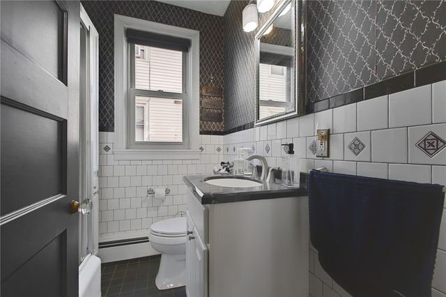 594 Hope Street, Providence, RI 02906