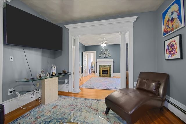 594 Hope Street, Providence, RI 02906