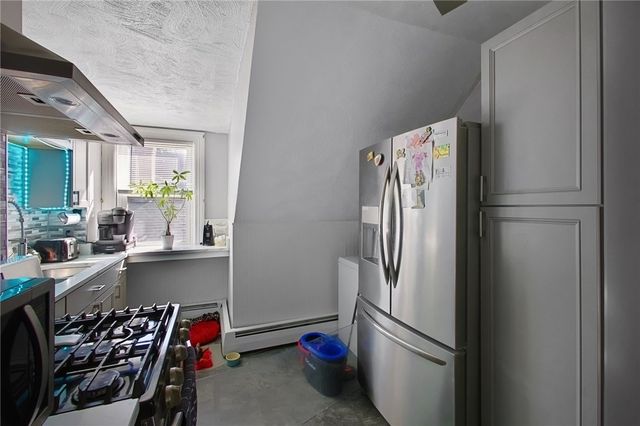 594 Hope Street, Providence, RI 02906