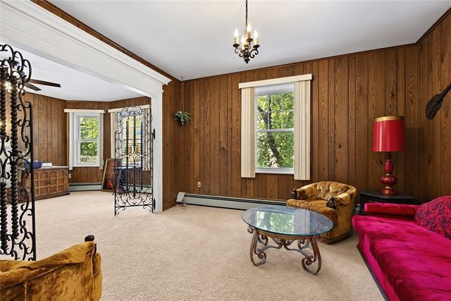 594 Hope Street, Providence, RI 02906