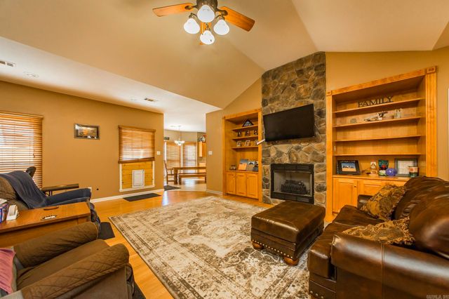 683 321 Highway, Beebe, AR 72012