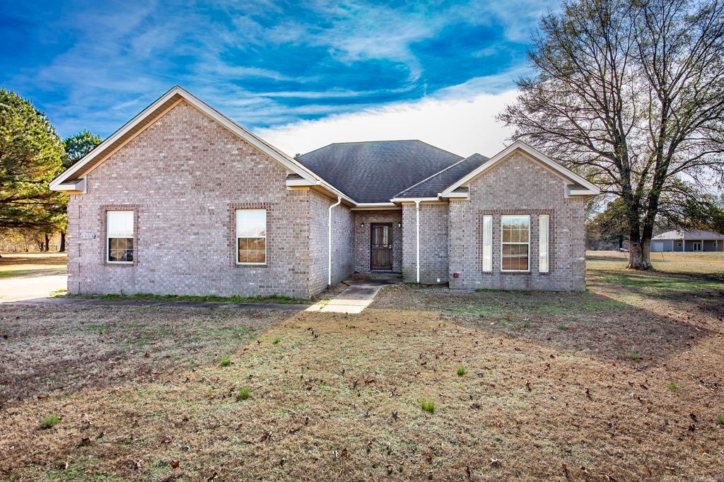 683 321 Highway, Beebe, AR 72012