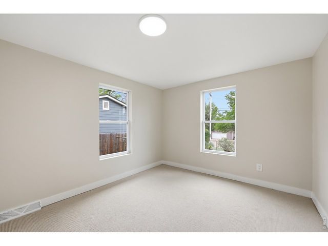 206 Bowen St, Longmont, CO 80501