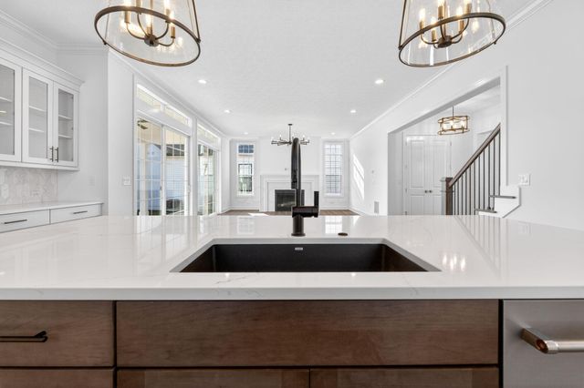 3708 Beulah Park Drive, Grove City, OH 43123