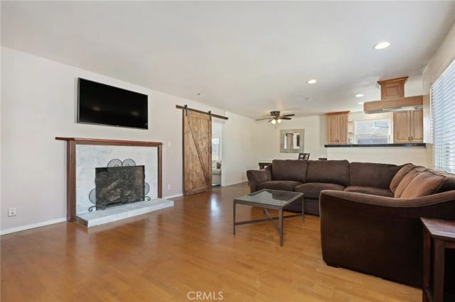 124 Hastings, Ventura, CA 93003
