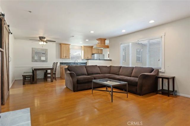 124 Hastings, Ventura, CA 93003