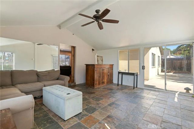 124 Hastings, Ventura, CA 93003