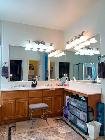 4113 Keepsake Dr, Modesto, CA 95356