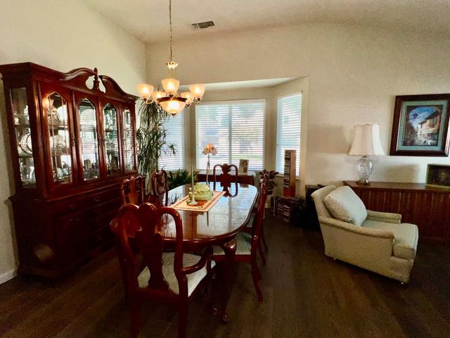 4113 Keepsake Dr, Modesto, CA 95356
