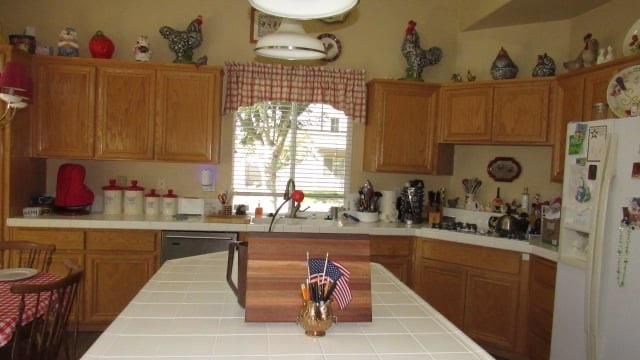 4113 Keepsake Dr, Modesto, CA 95356