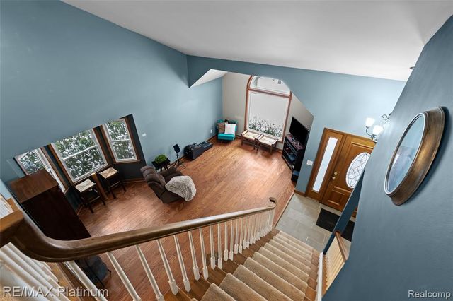 506 Foxfire Drive, Howell, MI 48843