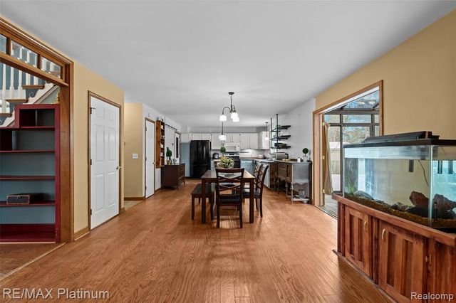 506 Foxfire Drive, Howell, MI 48843