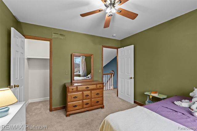 506 Foxfire Drive, Howell, MI 48843