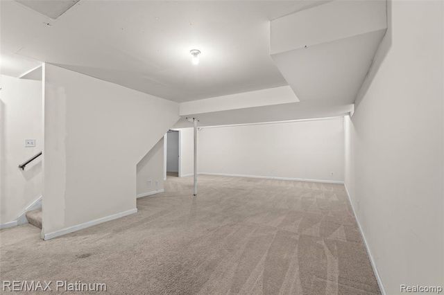 506 Foxfire Drive, Howell, MI 48843