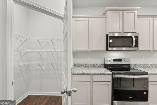 265 Sound Circle 152, Stockbridge, GA 30281