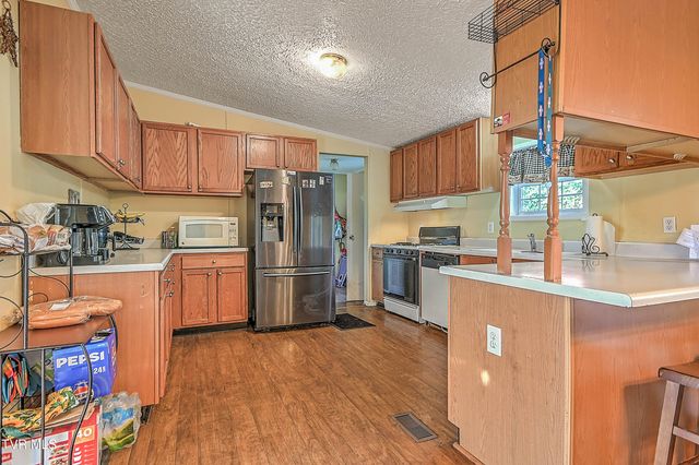 919 Old Stage Road, Church Hill, TN 37642