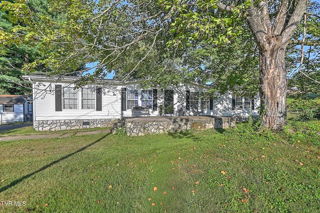 919 Old Stage Road, Church Hill, TN 37642