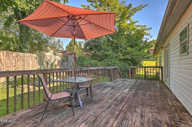 919 Old Stage Road, Church Hill, TN 37642