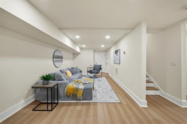 88 Hollis Terrace NW, Atlanta, GA 30311