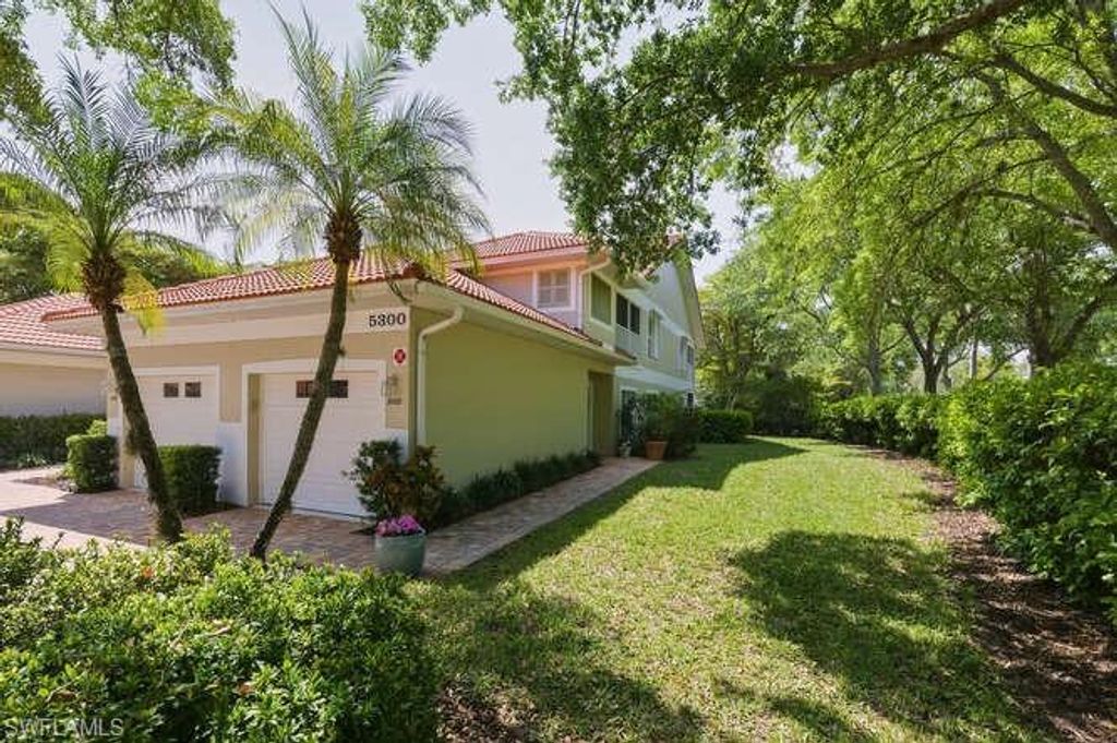 5300 Andover DR 202, NAPLES, FL 34110 — photo 2
