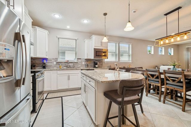 28 ROCK SPRING Loop, St. Augustine, FL 32095