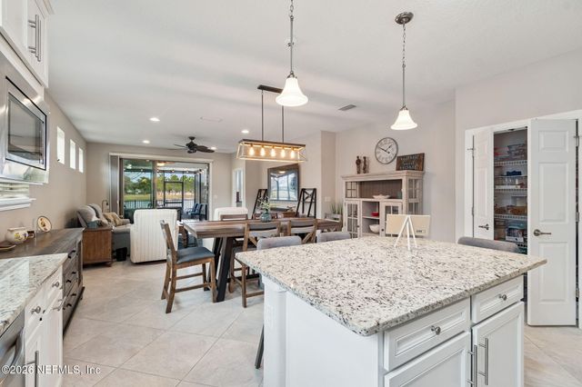 28 ROCK SPRING Loop, St. Augustine, FL 32095