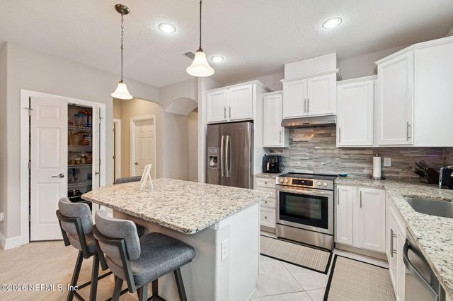 28 ROCK SPRING Loop, St. Augustine, FL 32095