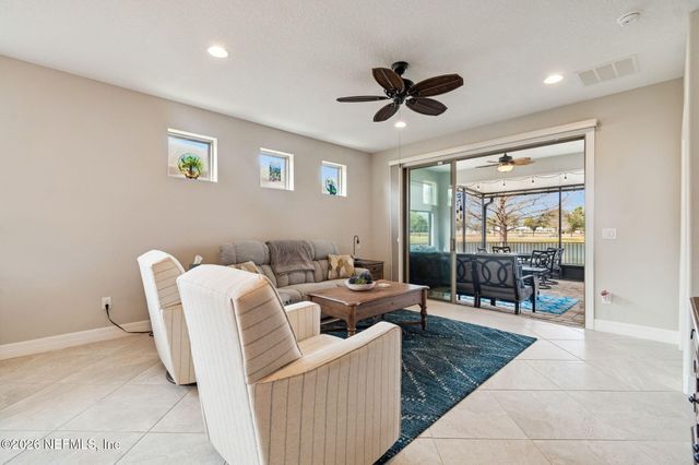 28 ROCK SPRING Loop, St. Augustine, FL 32095