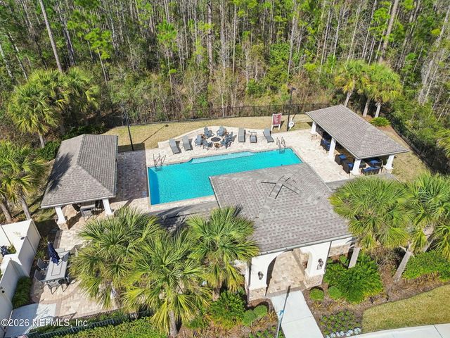 28 ROCK SPRING Loop, St. Augustine, FL 32095