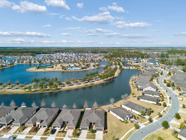 28 ROCK SPRING Loop, St. Augustine, FL 32095