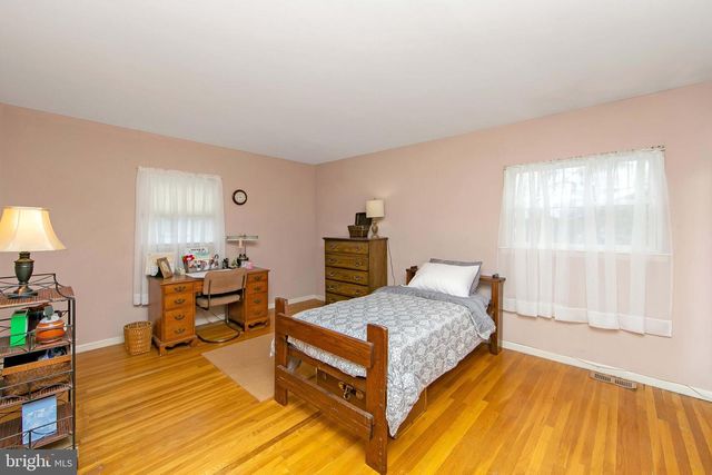 743 CORNWALLIS DRIVE, Mount Laurel, NJ 08054