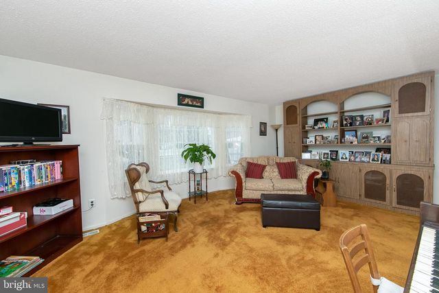 743 CORNWALLIS DRIVE, Mount Laurel, NJ 08054
