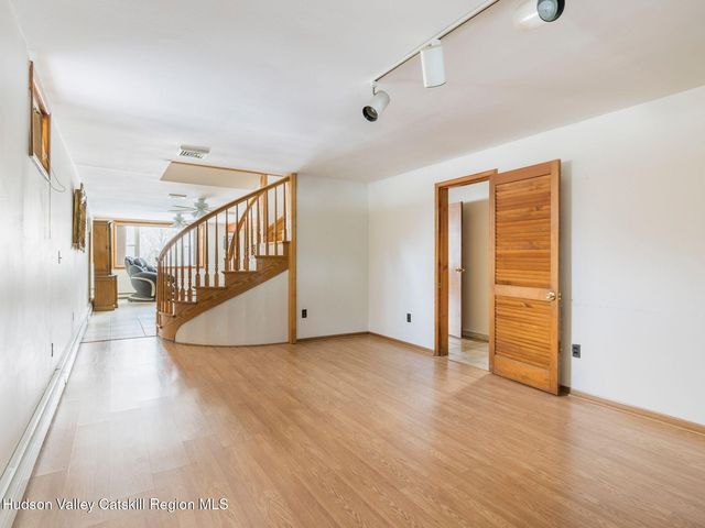 463 Mckinstry Road, Gardiner, NY 12525