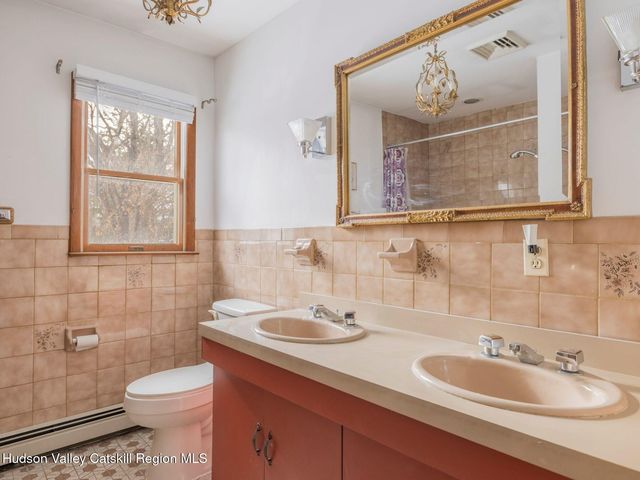 463 Mckinstry Road, Gardiner, NY 12525