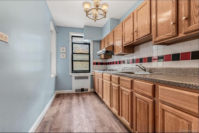 69-40 Yellowstone Boulevard 119, Forest Hills, NY 11375