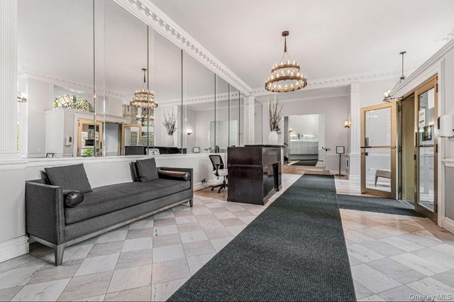 69-40 Yellowstone Boulevard 119, Forest Hills, NY 11375