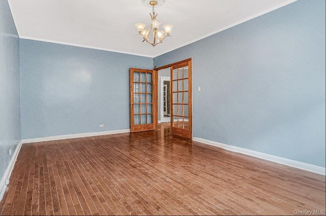 69-40 Yellowstone Boulevard 119, Forest Hills, NY 11375