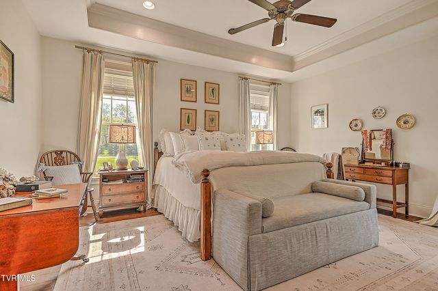 846 Vines Farm Lane, Jonesborough, TN 37659