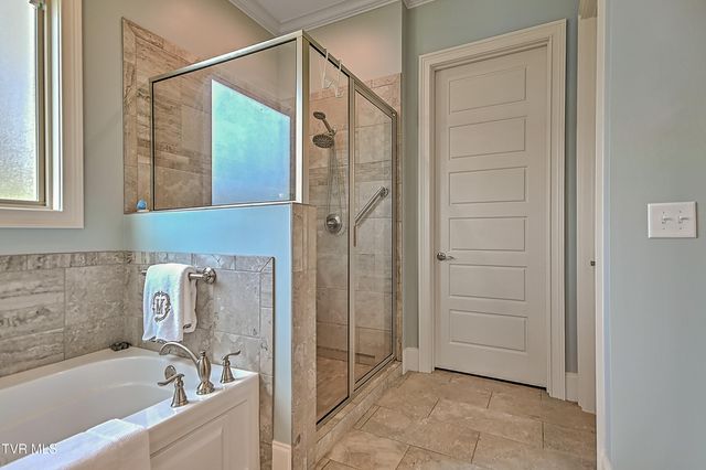 846 Vines Farm Lane, Jonesborough, TN 37659