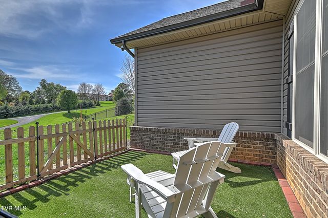846 Vines Farm Lane, Jonesborough, TN 37659