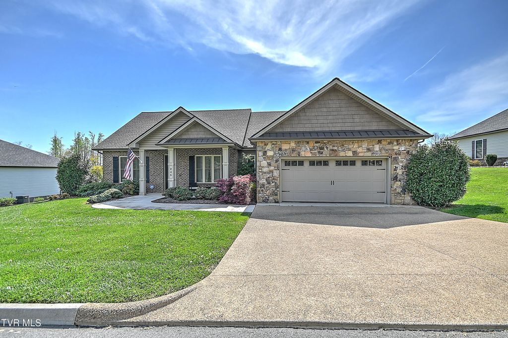 846 Vines Farm Lane, Jonesborough, TN 37659