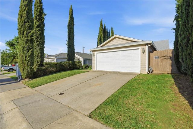 4954 Shell St, North Highlands, CA 95660