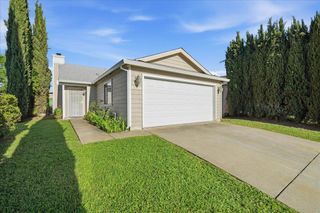 4954 Shell St, North Highlands, CA 95660