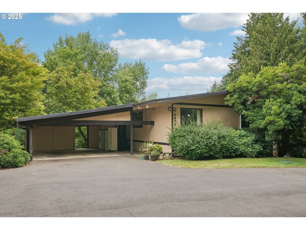 3958 Nw WESTSIDE Rd, Mc Minnville, OR 97128