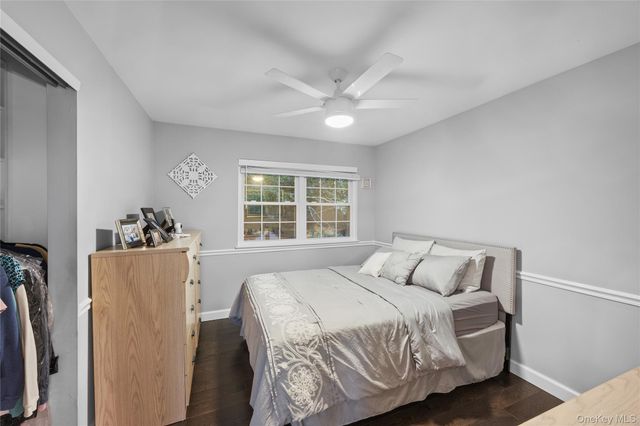 1 Pidgeon Court, Manorville, NY 11949