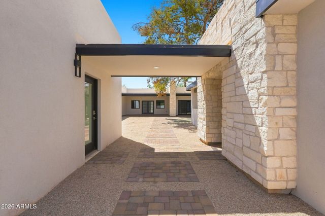 12640 N 70TH Street, Scottsdale, AZ 85254