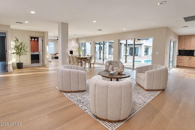 12640 N 70TH Street, Scottsdale, AZ 85254